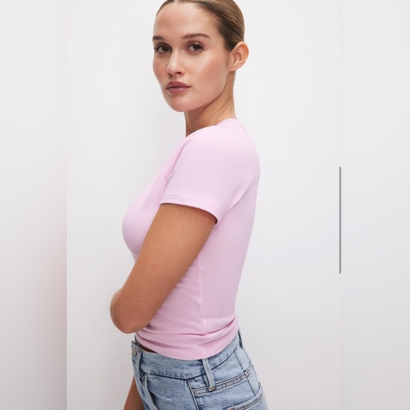 Good American Super Stretch Baby Tee in Rose Quartz - Picture 1 of 5